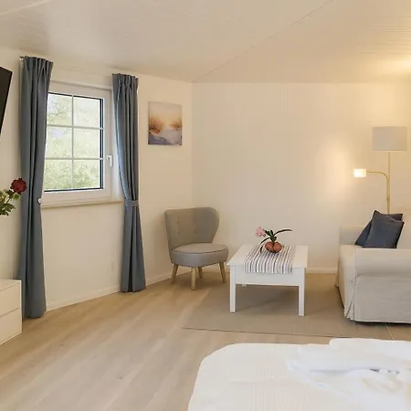 Ferienhaeuschen Hannah In Der Hotelanlage Tarnewitzer Hof Lejlighed *