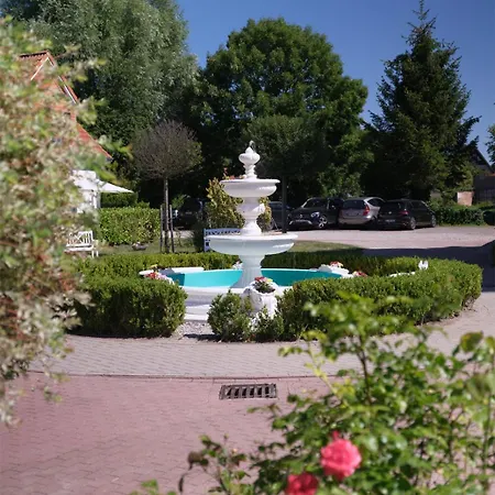 Ferienhaeuschen Hannah In Der Hotelanlage Tarnewitzer Hof * Boltenhagen (Ostseebad)